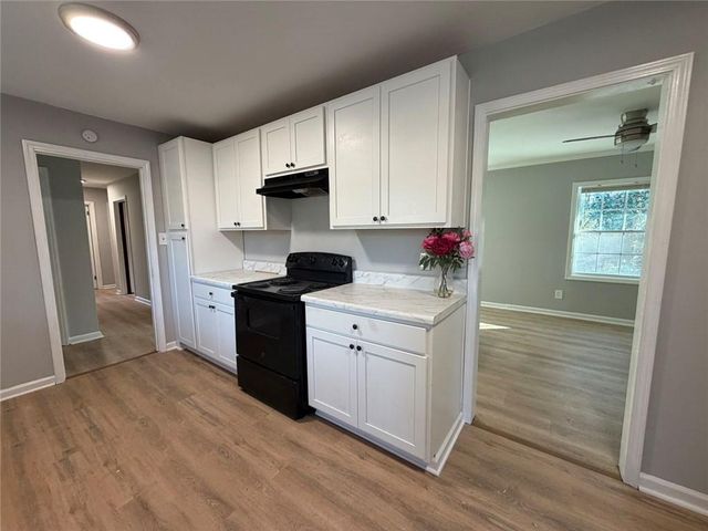 431 Pineridge Road, Forest Park, GA 30297