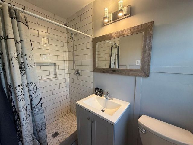 431 Pineridge Road, Forest Park, GA 30297