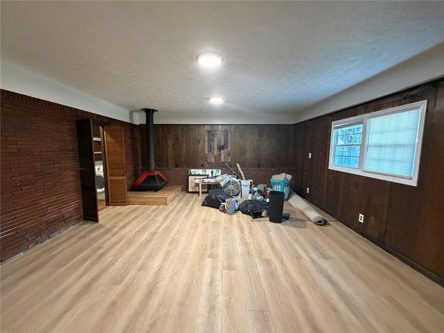 431 Pineridge Road, Forest Park, GA 30297