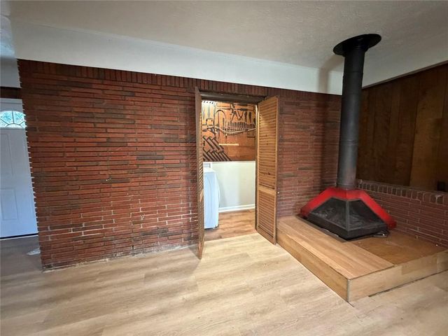 431 Pineridge Road, Forest Park, GA 30297