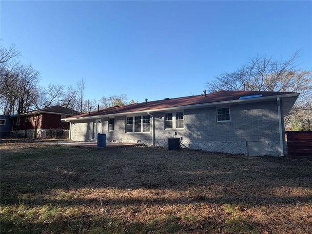 431 Pineridge Road, Forest Park, GA 30297