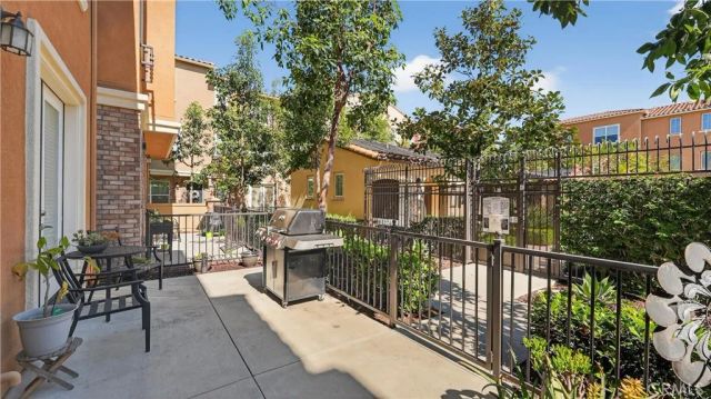 16 Wesley Way, Mission Viejo, CA 92691