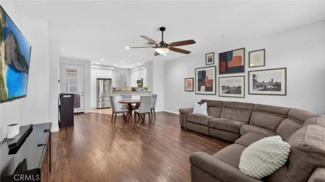 16 Wesley Way, Mission Viejo, CA 92691