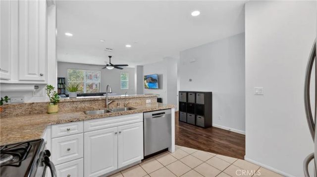 16 Wesley Way, Mission Viejo, CA 92691