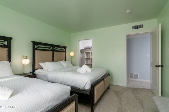 11004 N MILLER Road, Scottsdale, AZ 85260