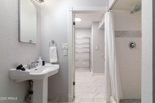 11004 N MILLER Road, Scottsdale, AZ 85260