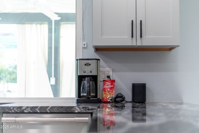 11004 N MILLER Road, Scottsdale, AZ 85260