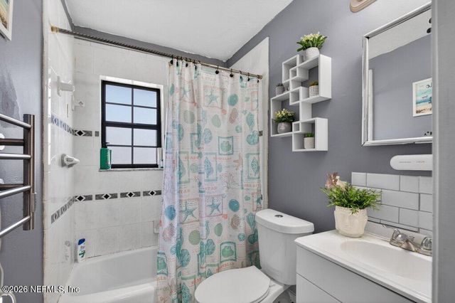 5656 FARGO Drive N, Jacksonville, FL 32207