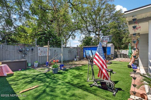 5656 FARGO Drive N, Jacksonville, FL 32207