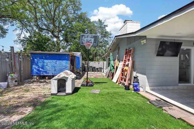 5656 FARGO Drive N, Jacksonville, FL 32207