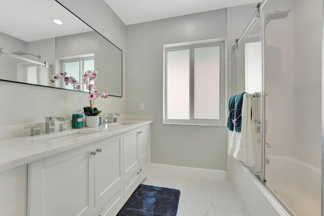 9066 NW 52nd Court, Coral Springs, FL 33067