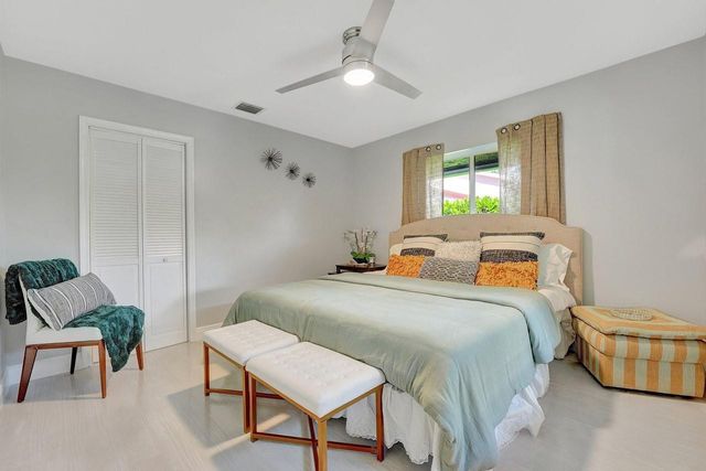 9066 NW 52nd Court, Coral Springs, FL 33067