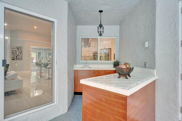 9066 NW 52nd Court, Coral Springs, FL 33067