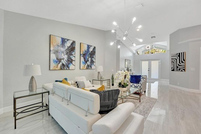 9066 NW 52nd Court, Coral Springs, FL 33067