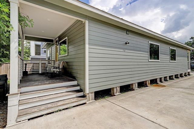 4727 Bell Street B, Houston, TX 77023