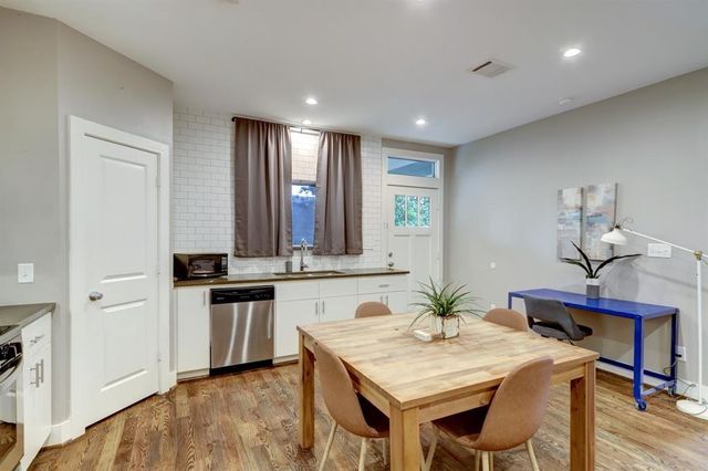 4727 Bell Street B, Houston, TX 77023