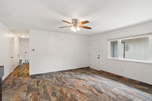 2406 Berkeley Ave B, Austin, TX 78745