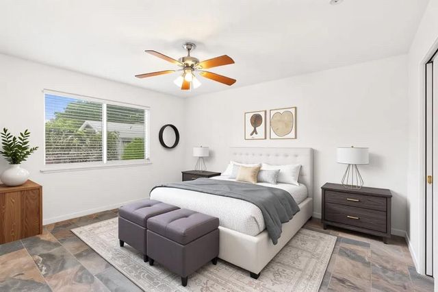 2406 Berkeley Ave B, Austin, TX 78745