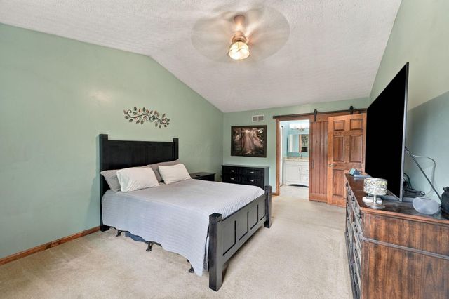 524 Colony Park Drive, Pickerington, OH 43147