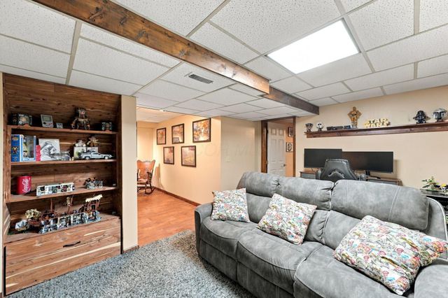 524 Colony Park Drive, Pickerington, OH 43147