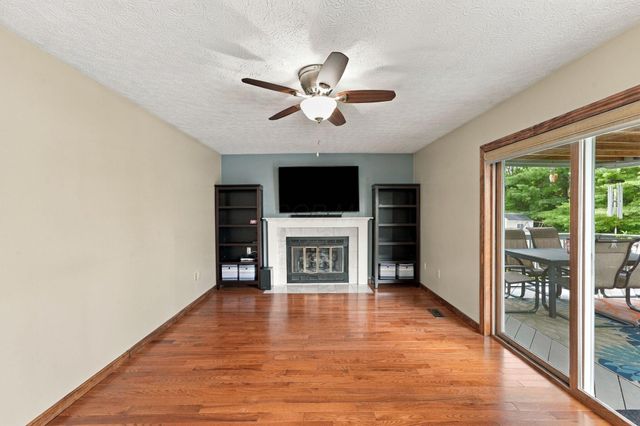 524 Colony Park Drive, Pickerington, OH 43147