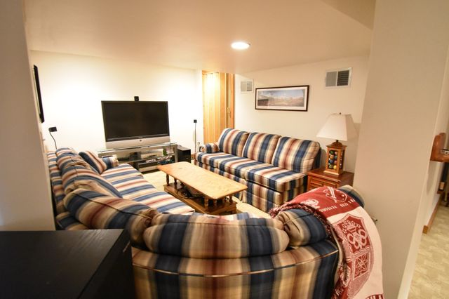 51 Coleman Road, Southampton, MA 01073