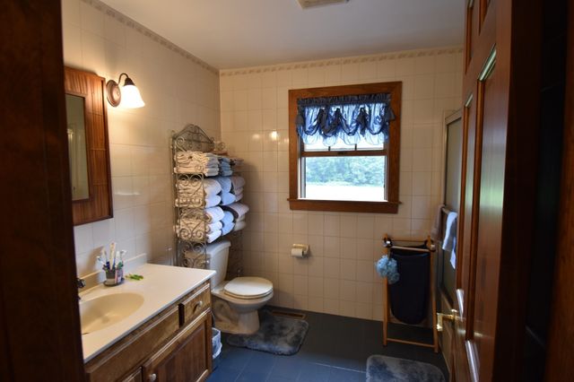 51 Coleman Road, Southampton, MA 01073