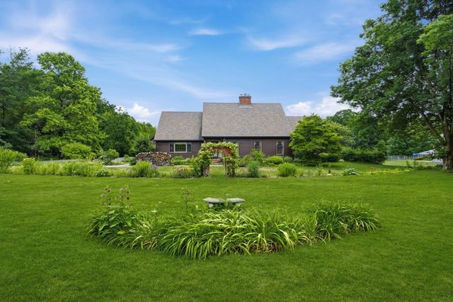 51 Coleman Road, Southampton, MA 01073