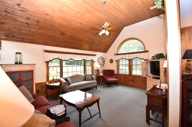 51 Coleman Road, Southampton, MA 01073