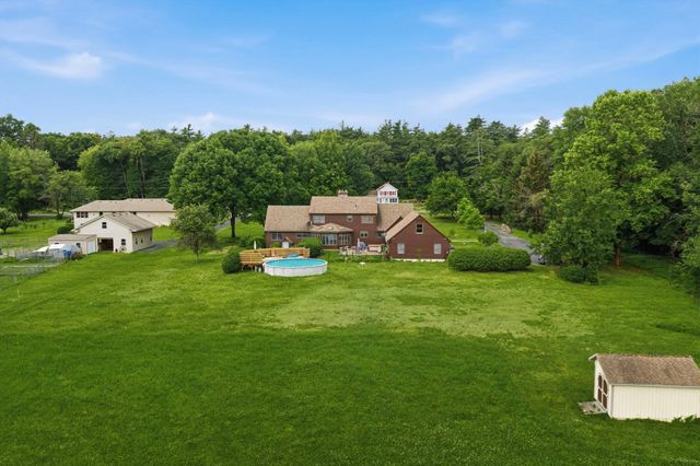 51 Coleman Road, Southampton, MA 01073