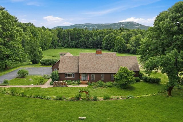 51 Coleman Road, Southampton, MA 01073