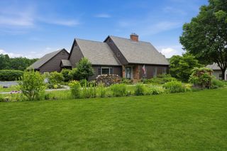 51 Coleman Road, Southampton, MA 01073