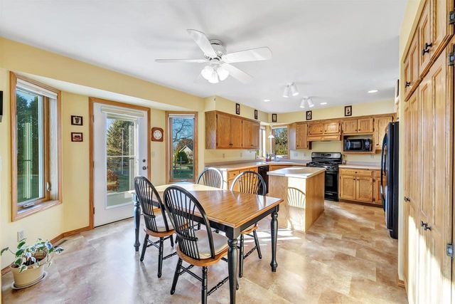 427 N 18TH AVENUE, Sturgeon Bay, WI 54235