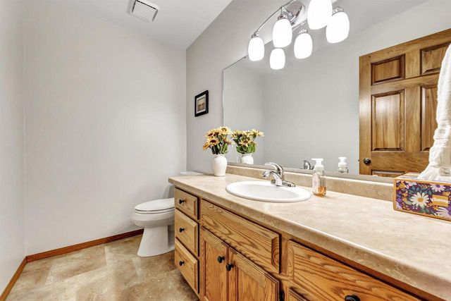 427 N 18TH AVENUE, Sturgeon Bay, WI 54235