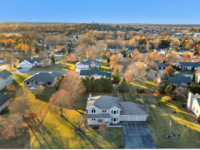 427 N 18TH AVENUE, Sturgeon Bay, WI 54235