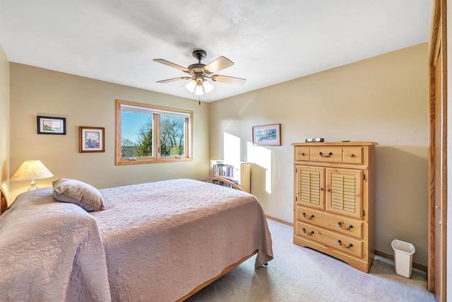 427 N 18TH AVENUE, Sturgeon Bay, WI 54235