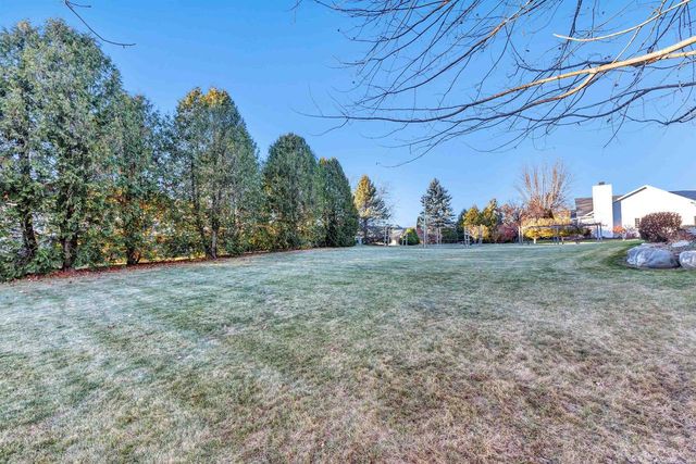 427 N 18TH AVENUE, Sturgeon Bay, WI 54235