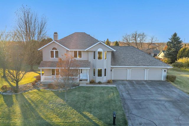 427 N 18TH AVENUE, Sturgeon Bay, WI 54235