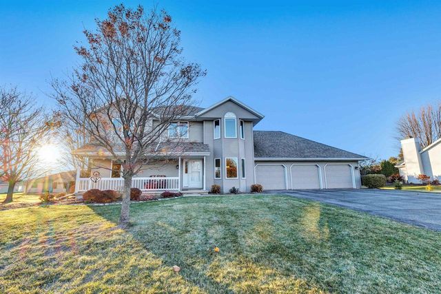 427 N 18TH AVENUE, Sturgeon Bay, WI 54235