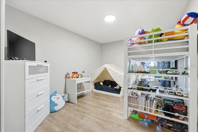 2175 OLD MINING ROAD, Lakeland, FL 33801