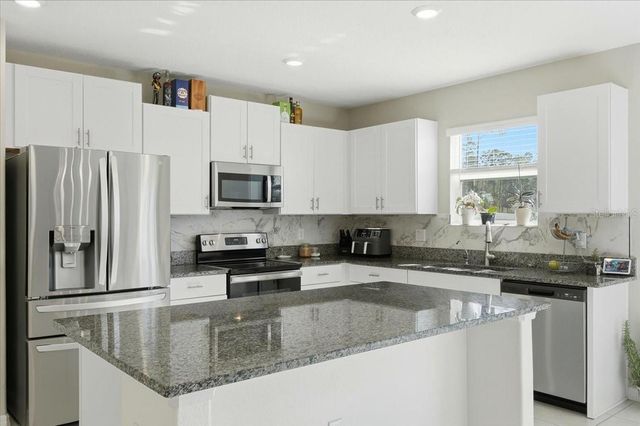 2175 OLD MINING ROAD, Lakeland, FL 33801