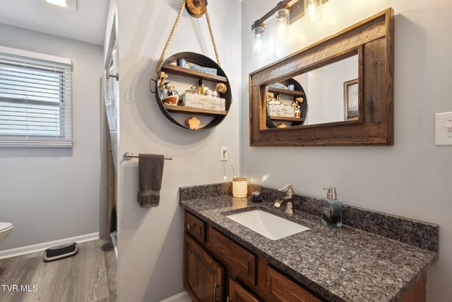 188 McArthur Circle, Bristol, VA 24201