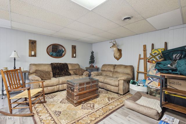188 McArthur Circle, Bristol, VA 24201