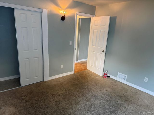 51 E Cedar Street, Central Islip, NY 11722