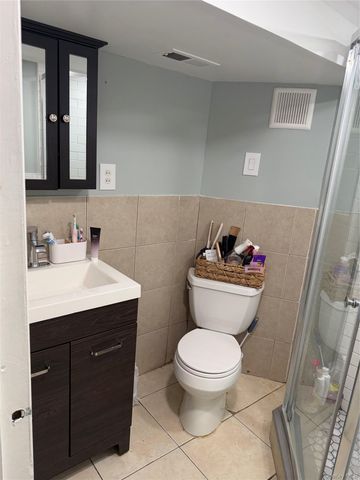 51 E Cedar Street, Central Islip, NY 11722