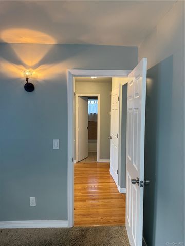 51 E Cedar Street, Central Islip, NY 11722