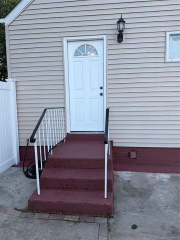 51 E Cedar Street, Central Islip, NY 11722