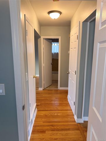 51 E Cedar Street, Central Islip, NY 11722