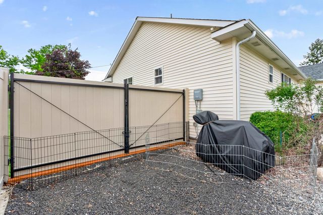13707 E 12TH Ave, Spokane Valley, WA 99216