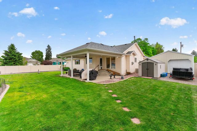 13707 E 12TH Ave, Spokane Valley, WA 99216